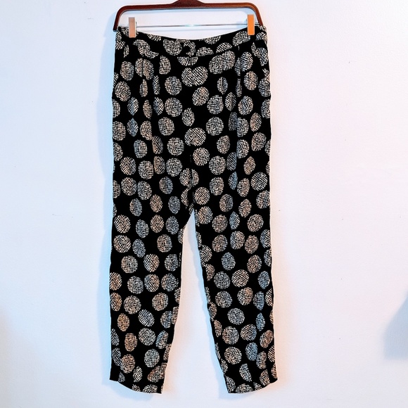 NWOT Forever 21 Polka Dot Cropped Pants (M) - Picture 2 of 3